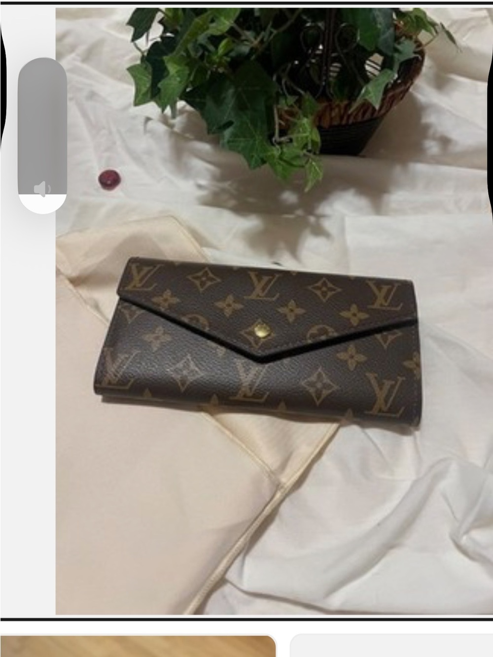 Louis Vuitton Brown Monogram Sarah Wallet
